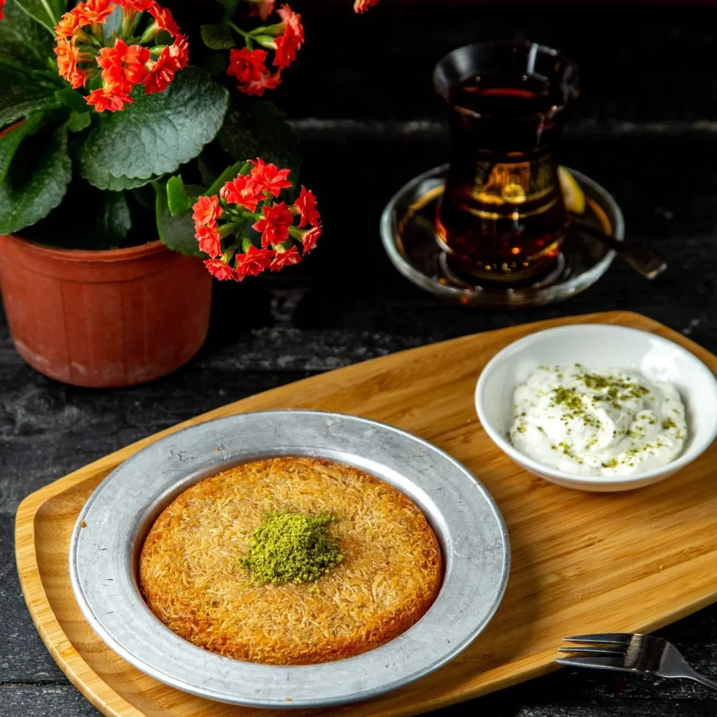 معرفی غذاهای معروف ترکیه ( کونفه )